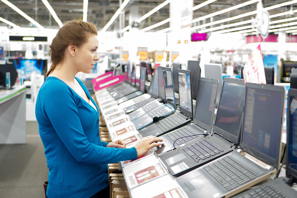 6 things to consider when choosing a laptop for students and professionals