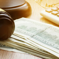 Things to consider before accepting a settlement amount